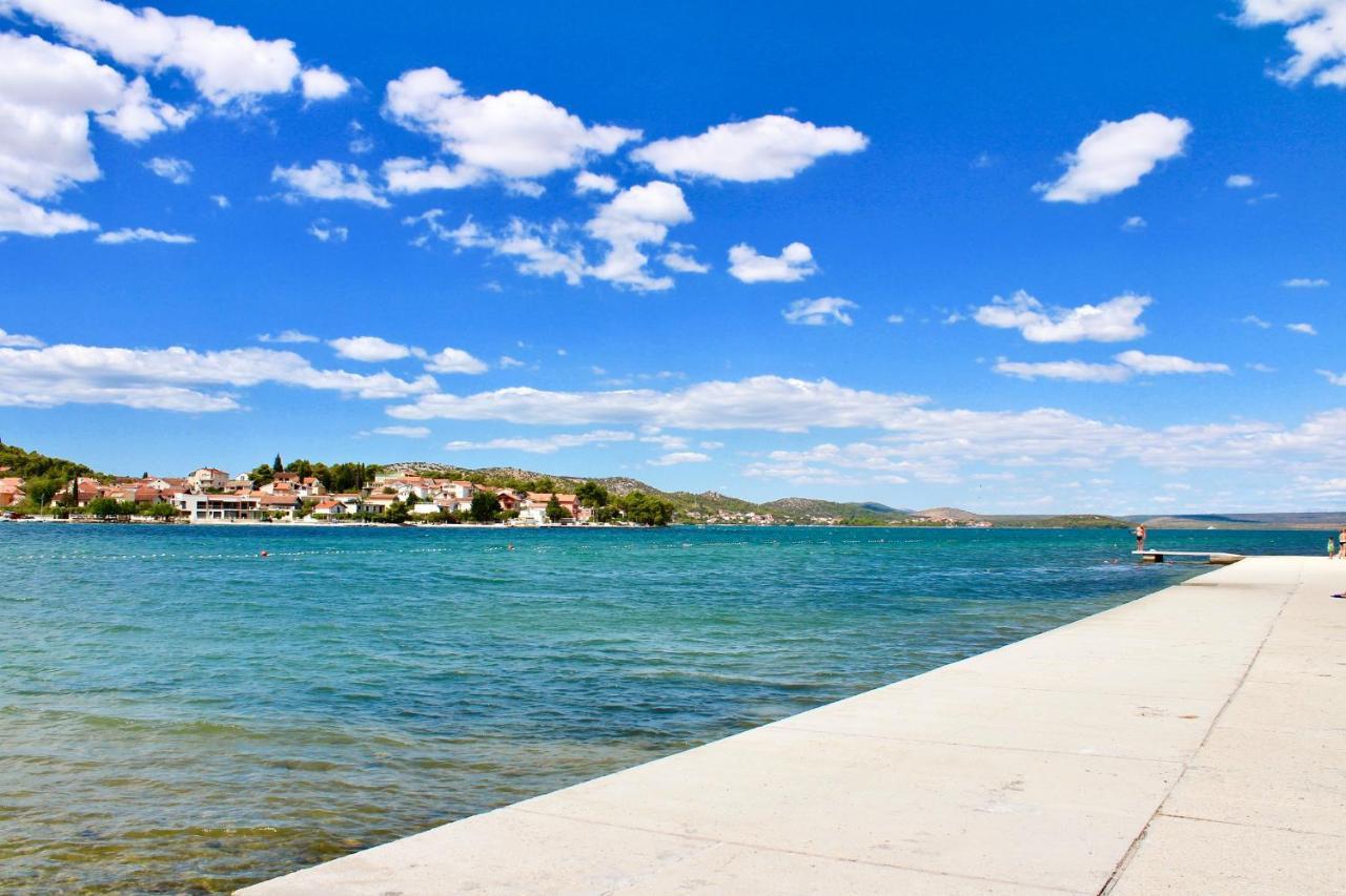Apartments With A Parking Space Bilice, Krka - 13545 Шибеник Екстер'єр фото