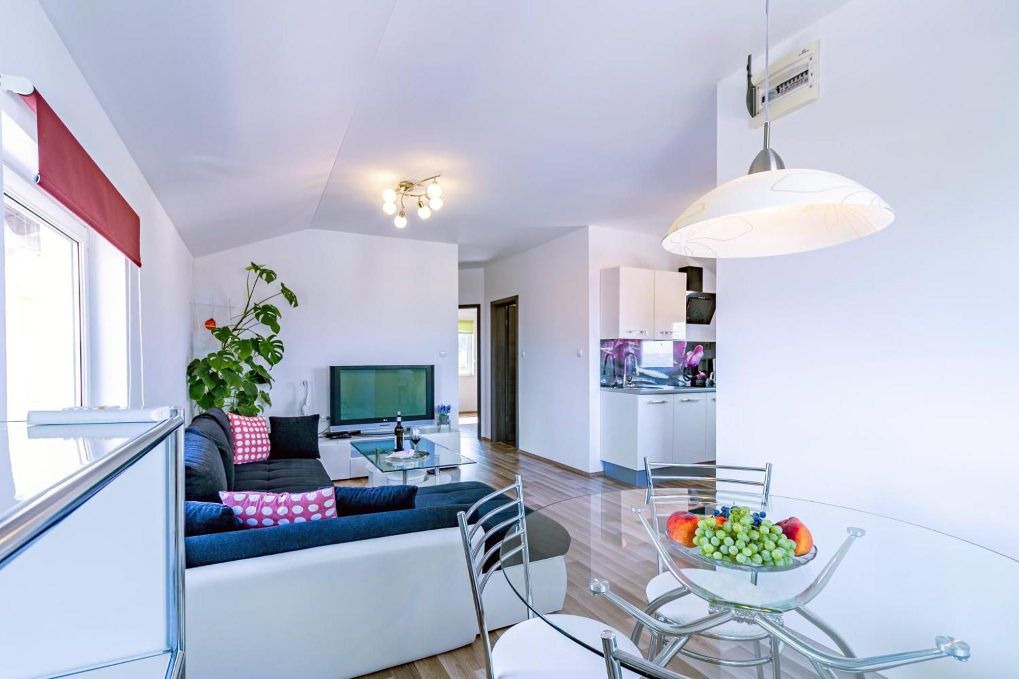 Apartments With A Parking Space Bilice, Krka - 13545 Шибеник Екстер'єр фото